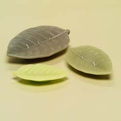 bigelow_leaf candles008