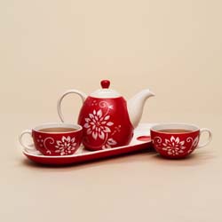 bigelow_poinsetta teapo009