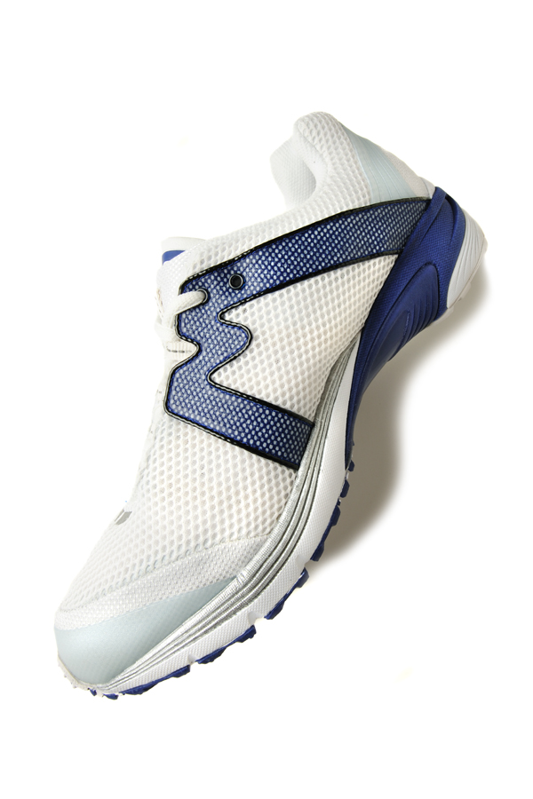 Mizuno Nexus 3
