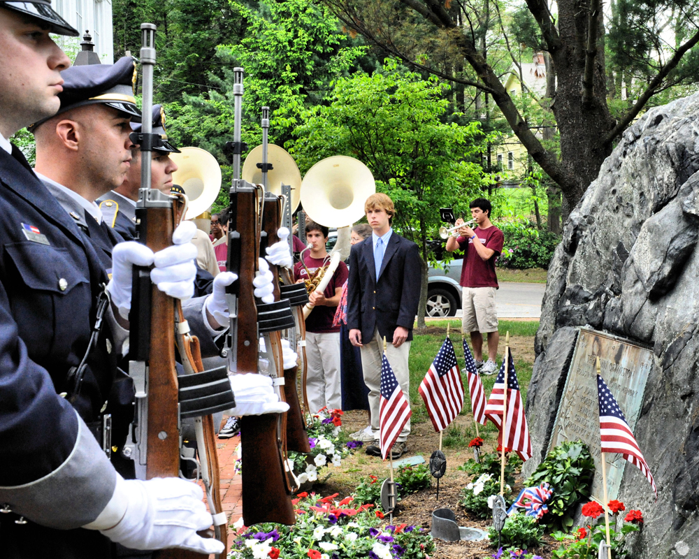 Derek Shay plays TAP#12E94C