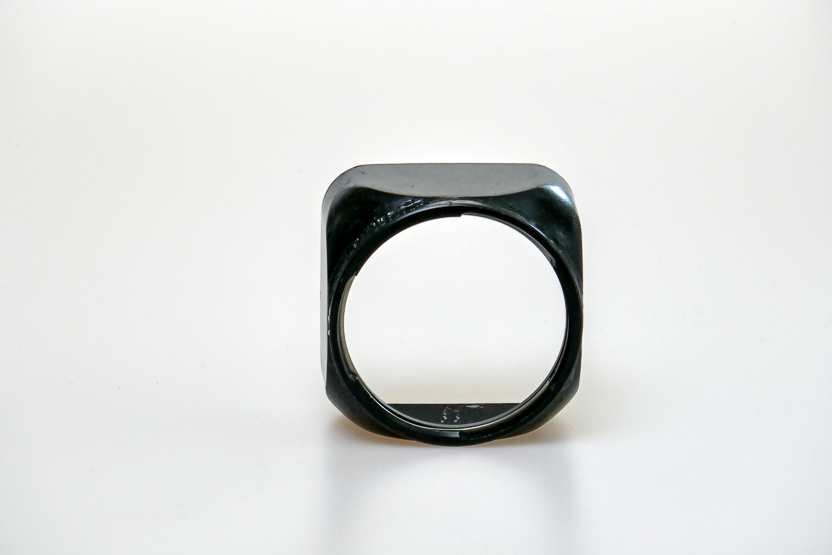 80mm lens hood blk_4